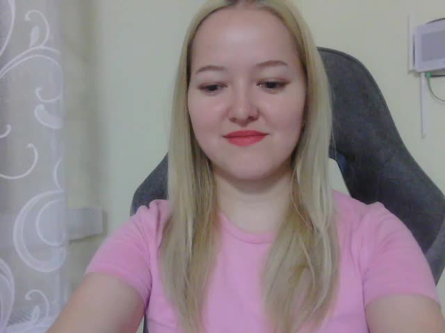 -Sweet-smile- Adult Chat August 20, 2025