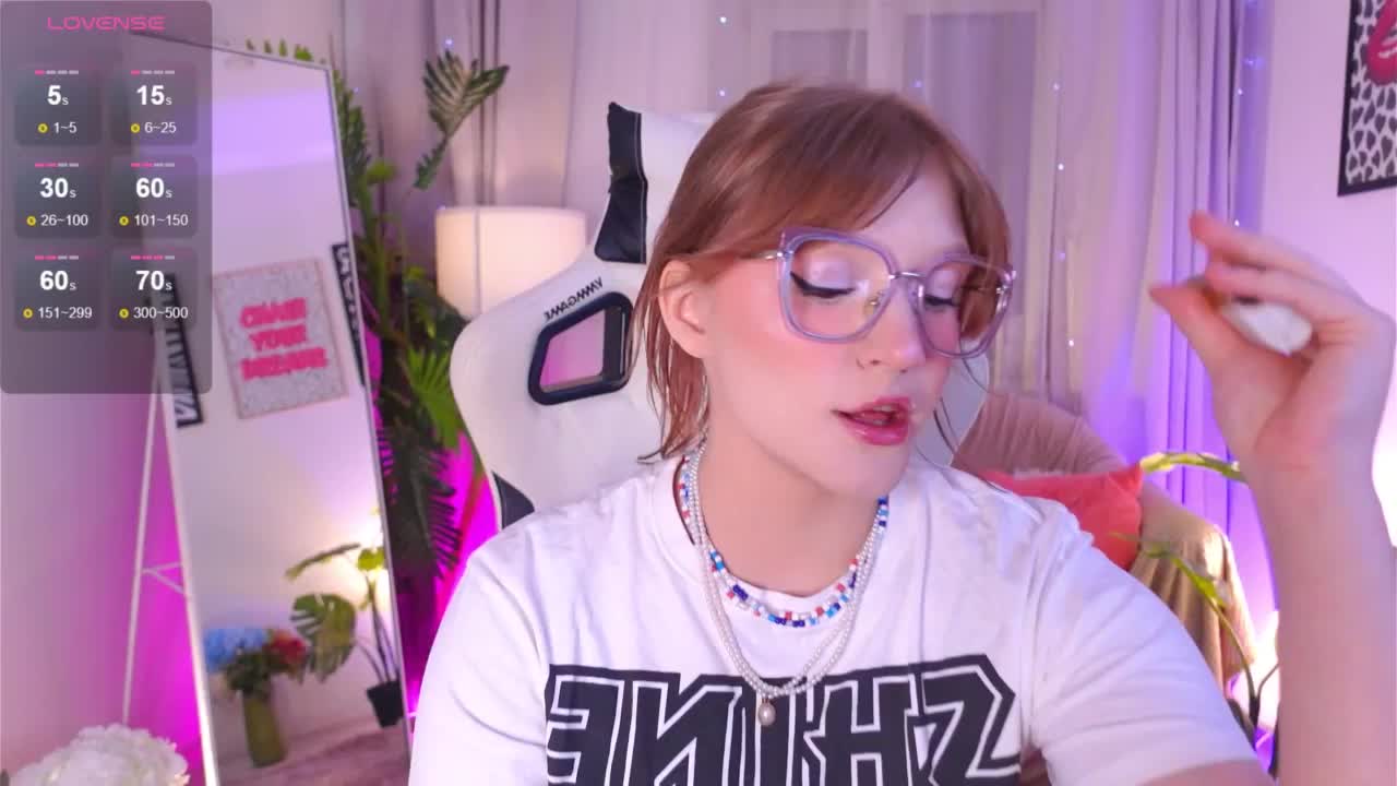 CrazyWine Adult Chat August 20, 2025