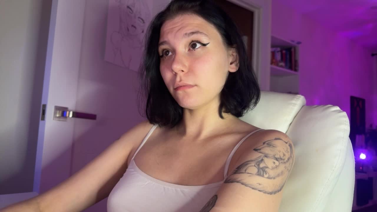 PinkDolly18 Adult Chat August 20, 2025