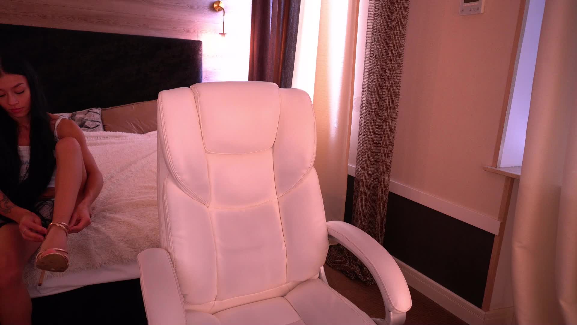 FataleNellie Adult Chat August 20, 2025