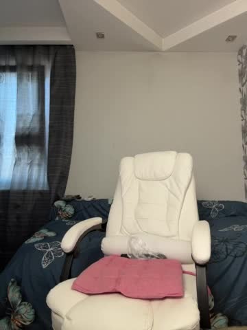 Eva-Bella Adult Chat August 20, 2025