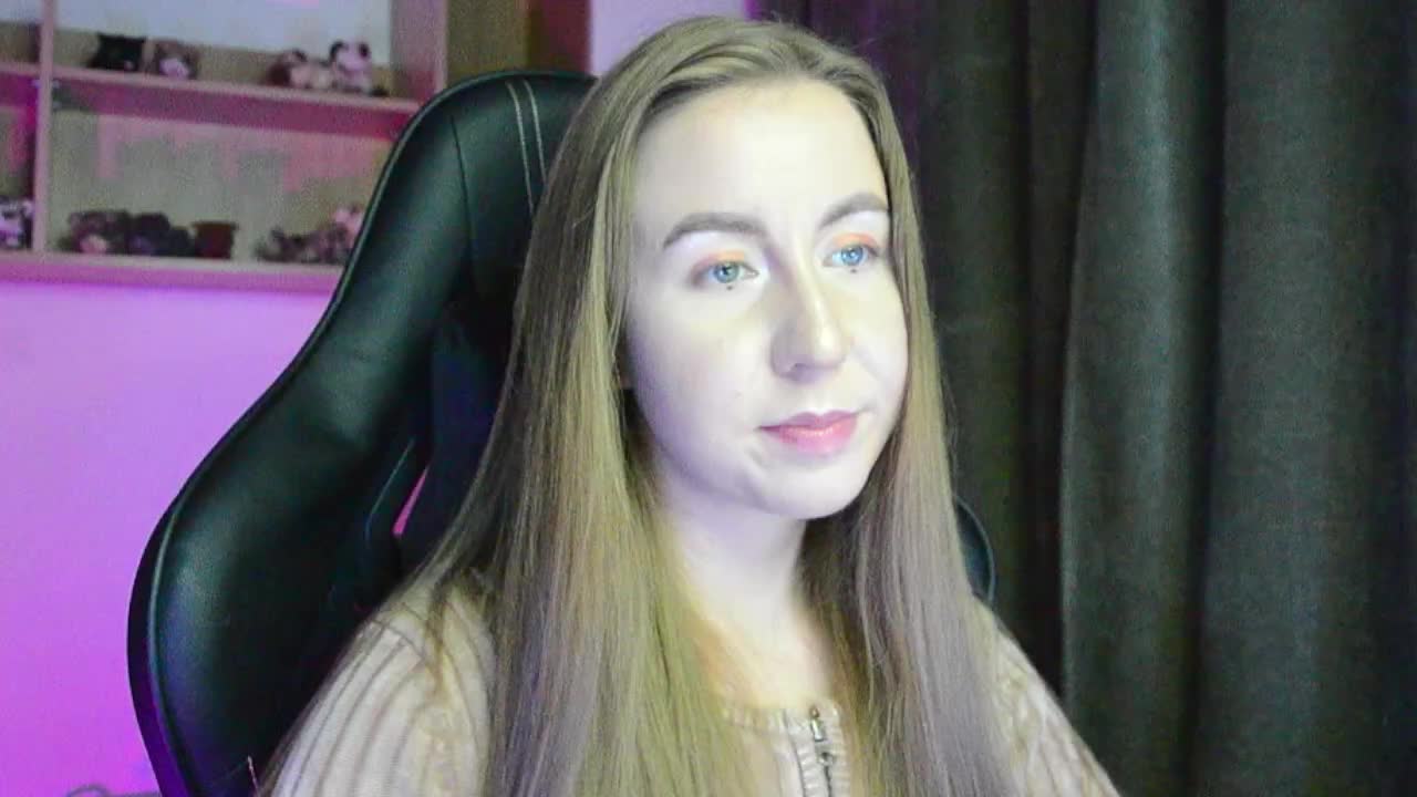 -Rii- Adult Chat August 20, 2025