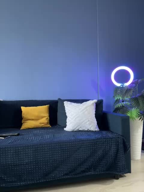 _Mua_ Adult Chat August 20, 2025