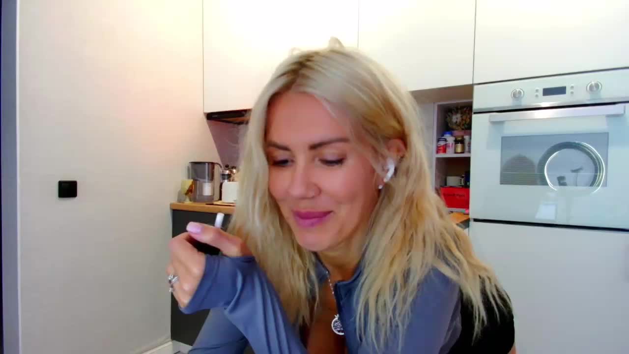 BlackAngel_ Adult Chat August 20, 2025