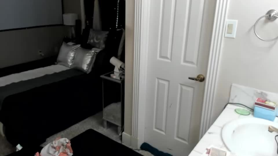 texaspeach69 Adult Chat August 19, 2025