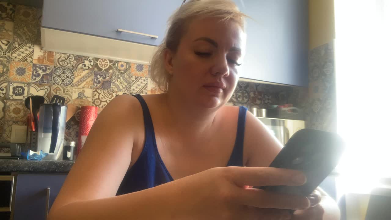 Oksana494 Adult Chat August 20, 2025