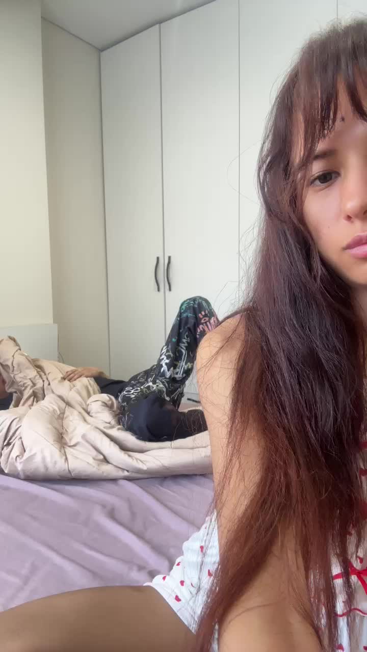 Para_tut Adult Chat August 20, 2025