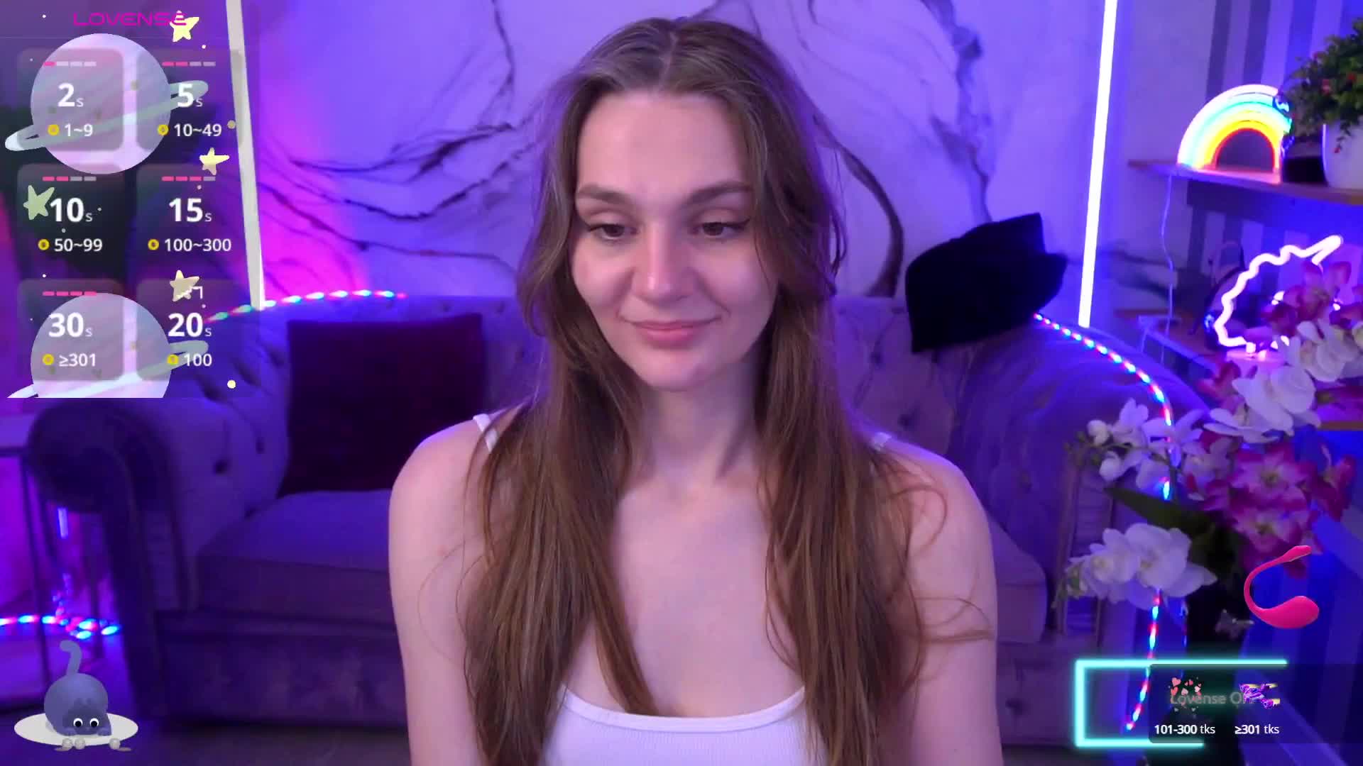 DiamondGoldie Adult Chat August 20, 2025