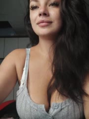 Sweet-Candy88 Adult Chat August 20, 2025