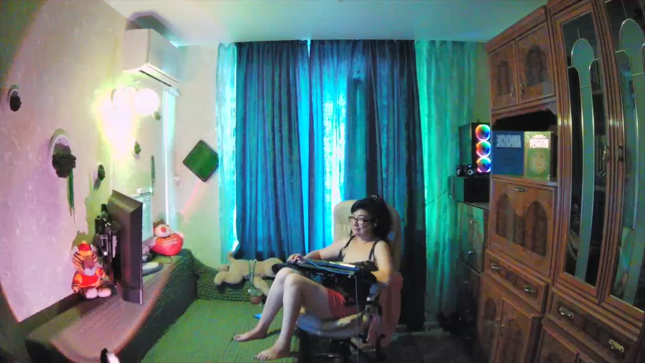 Infodar Adult Chat August 20, 2025