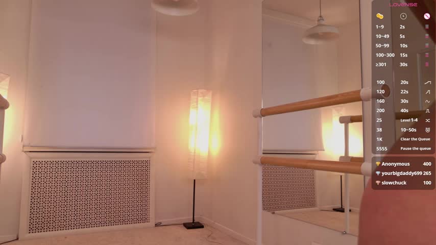 EmiliaDreams Adult Chat August 20, 2025