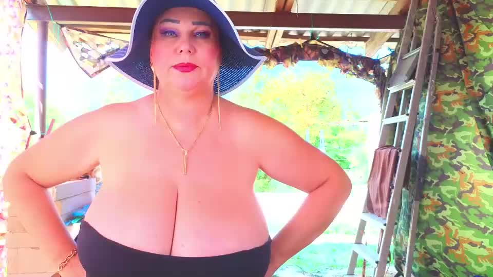 sassy_seasons Adult Chat August 20, 2025