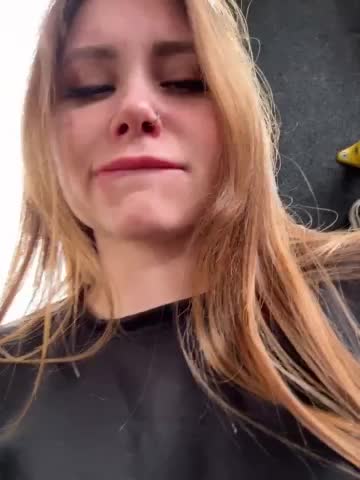 Girls-Leia Adult Chat August 20, 2025