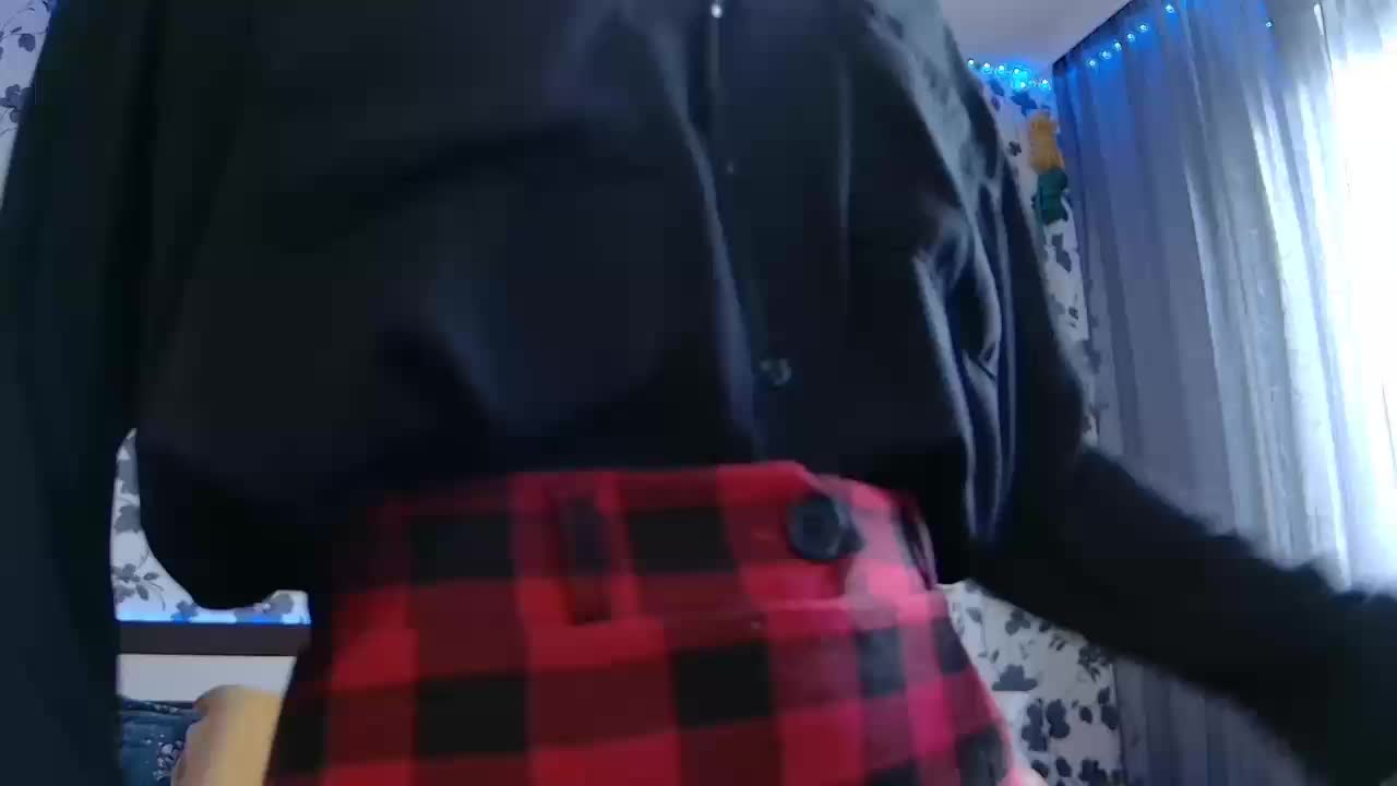 LittleSpaceMouse- Adult Chat August 20, 2025