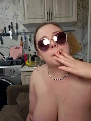 Caramel_pussy Adult Chat August 20, 2025