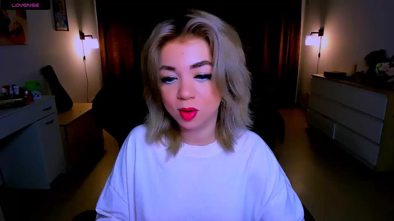 BabyNicole Adult Chat August 20, 2025