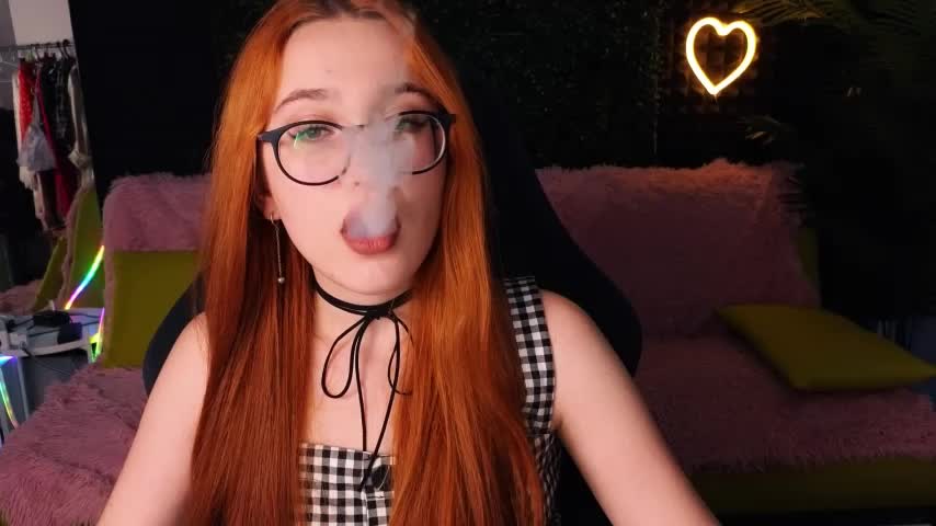 amber_wink Adult Chat August 20, 2025