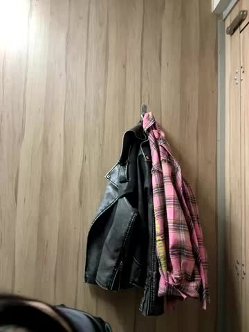 Wet__Bunny Adult Chat August 20, 2025