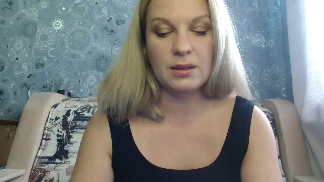 BlondeFox Adult Chat August 20, 2025