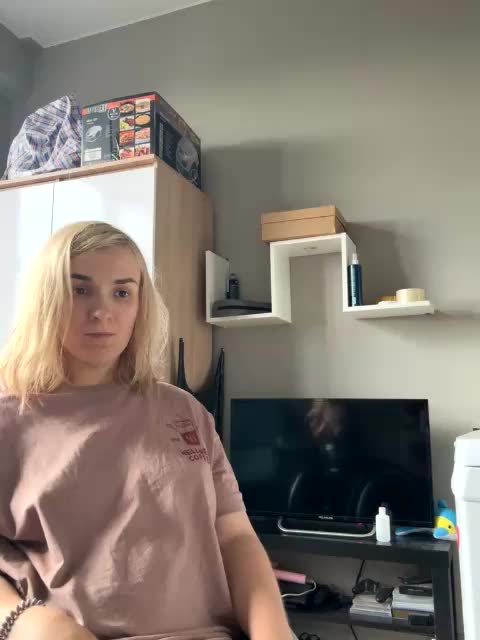 Kinesha Adult Chat August 20, 2025