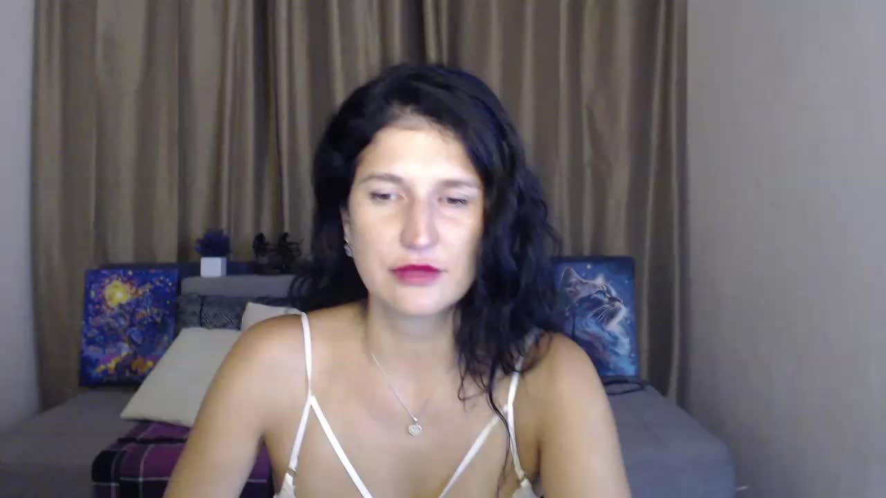 AliannaSoloKisses Adult Chat August 20, 2025