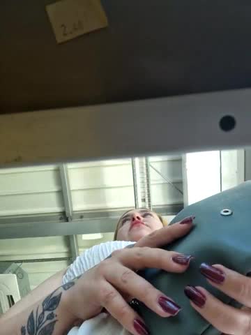 LianaJu Adult Chat August 20, 2025