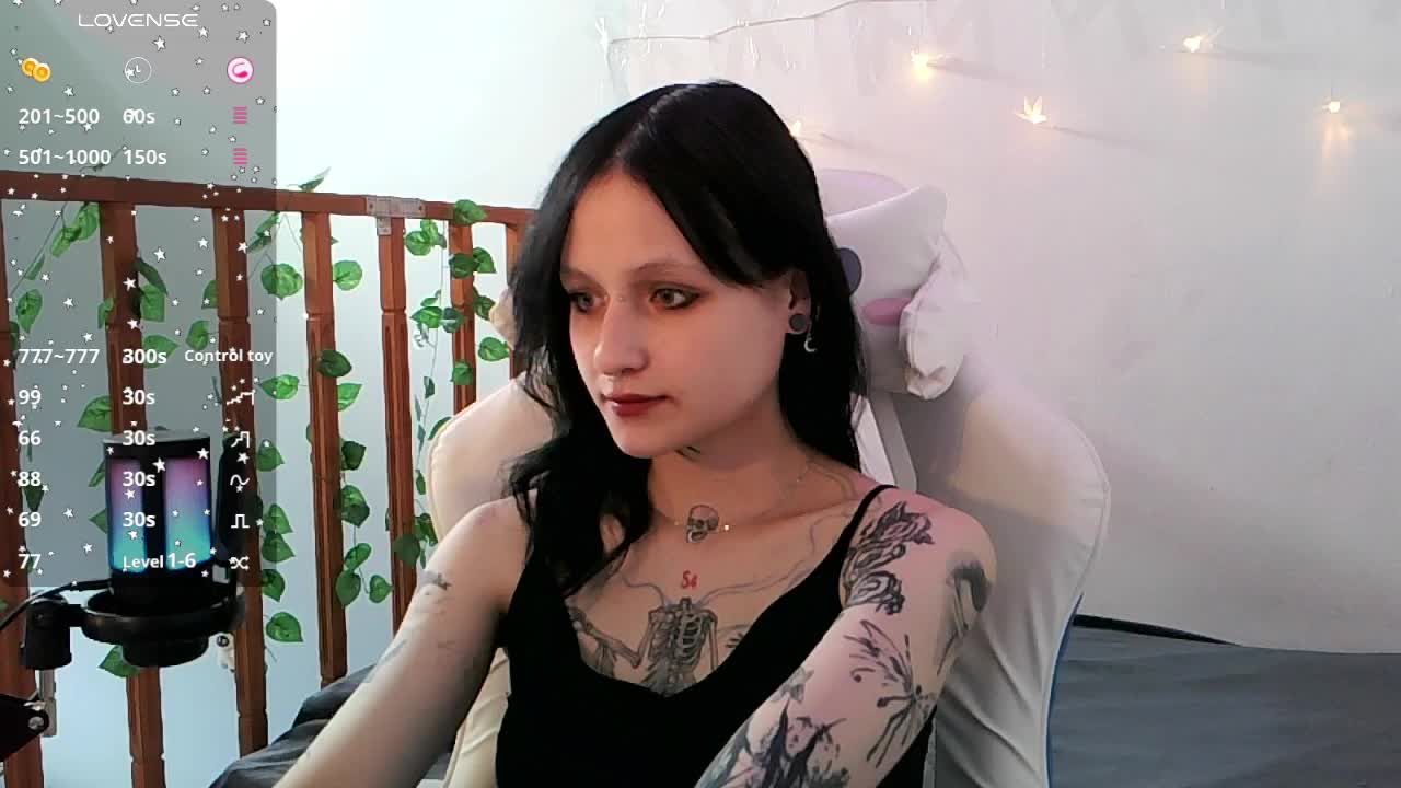 EsterErdmond Adult Chat August 20, 2025