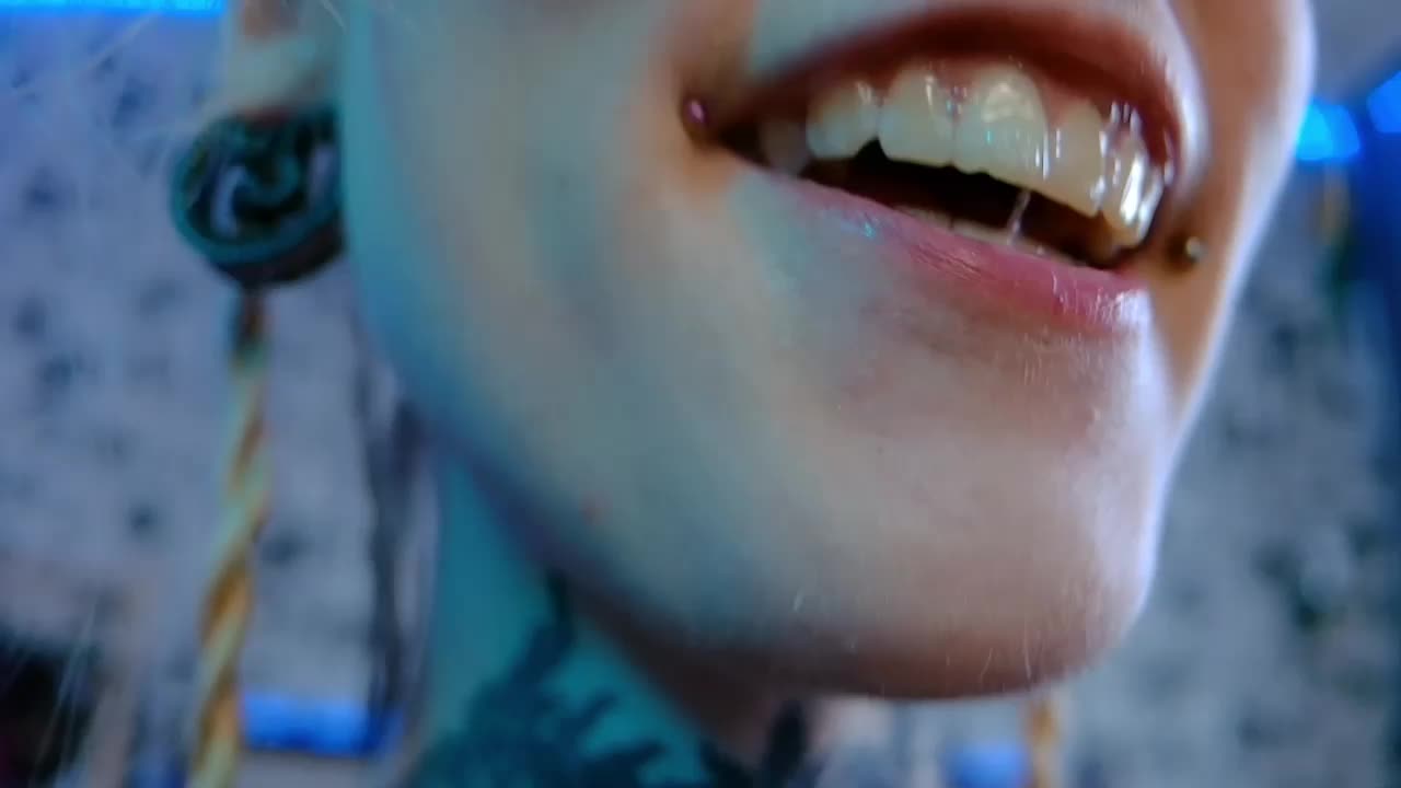 LittleSpaceMouse- Adult Chat August 20, 2025