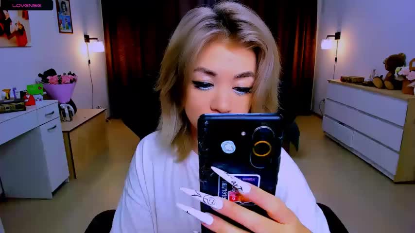 littleSiyfairy Adult Chat August 20, 2025