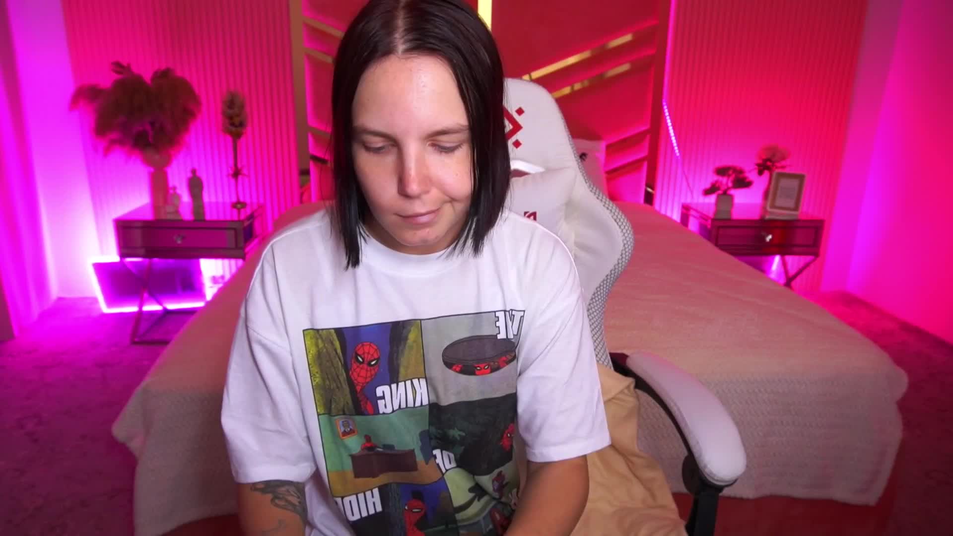 SpicyyDoll Adult Chat August 21, 2025