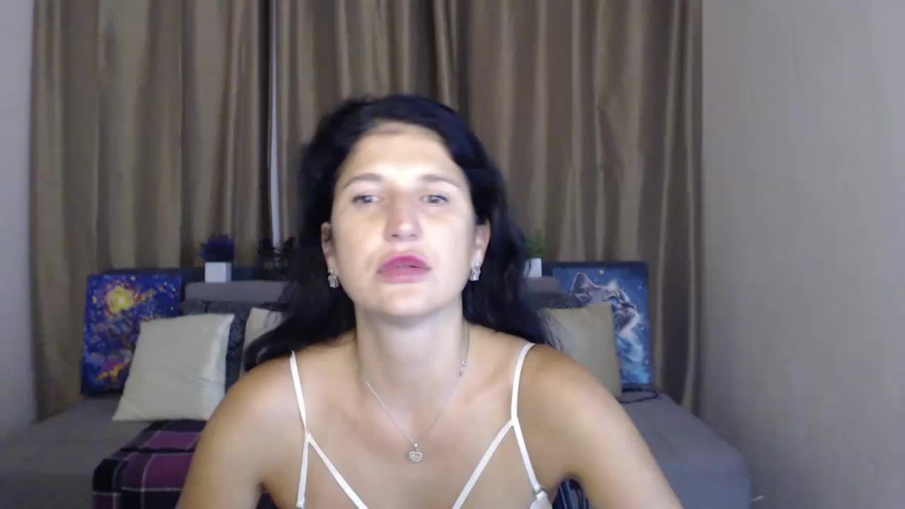 AliannaSoloKisses Adult Chat August 20, 2025