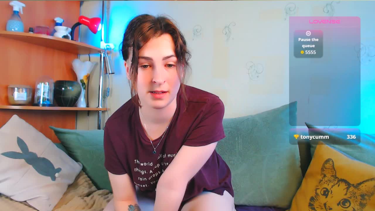 Caroline1995 Adult Chat August 20, 2025