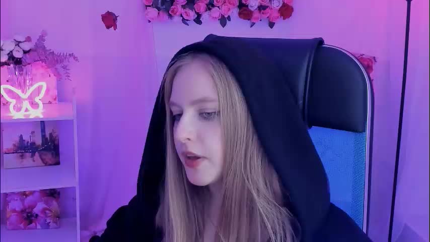 lunawiinters Adult Chat August 21, 2025