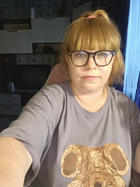 Svetlanka04 Adult Chat August 21, 2025