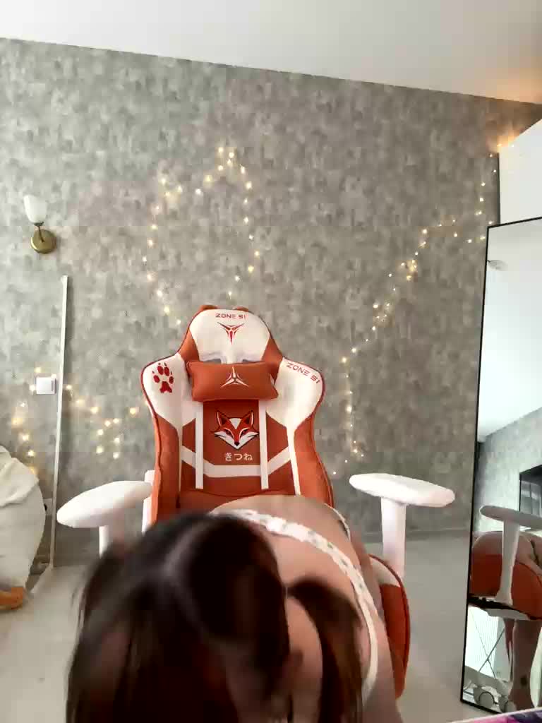 LolyMolly Adult Chat August 21, 2025