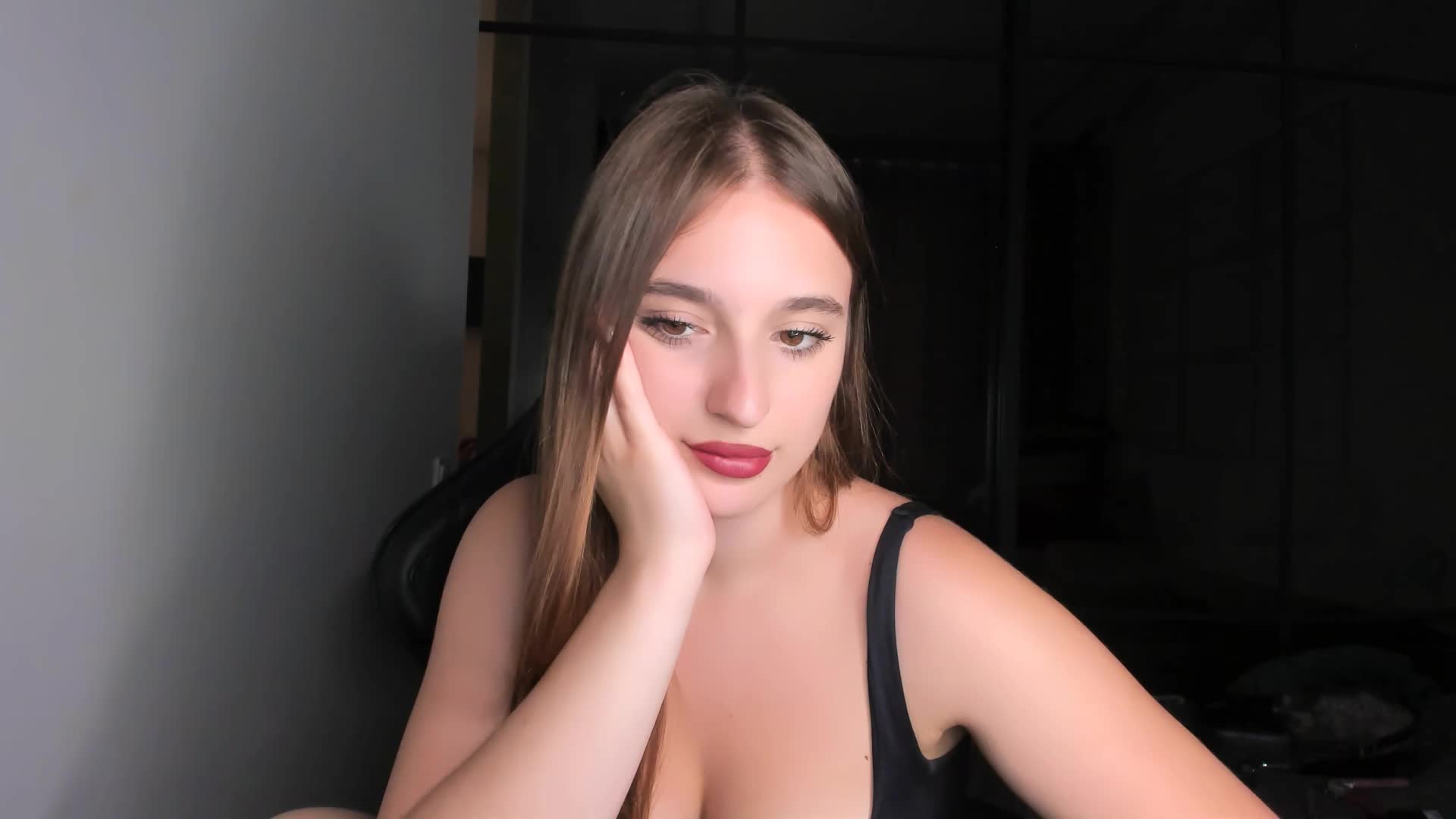 Dariadeluxe Adult Chat August 21, 2025