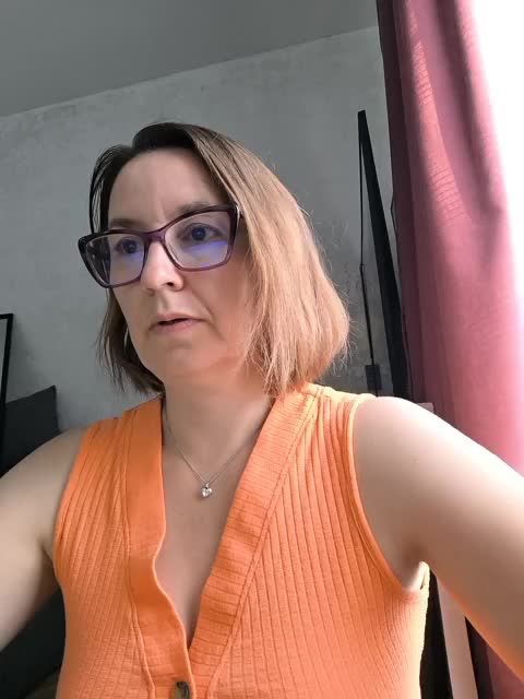 ARINA-XXX Adult Chat August 21, 2025