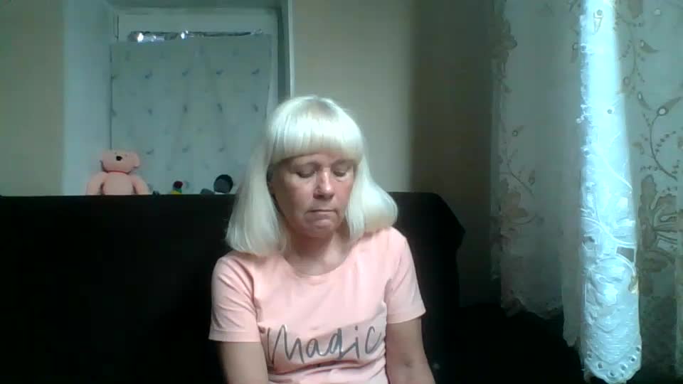 sakura_blonde Adult Chat August 21, 2025