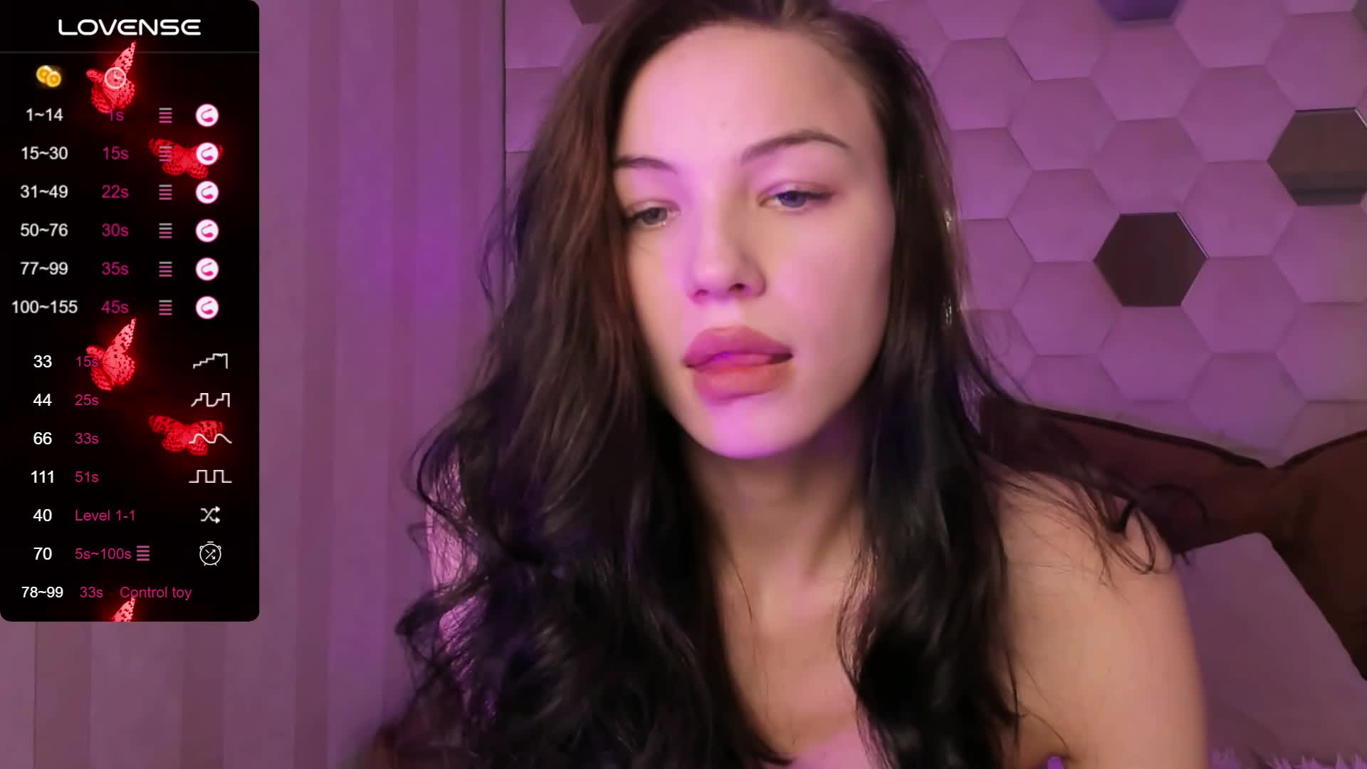 EmilyLuxxxury Adult Chat August 21, 2025