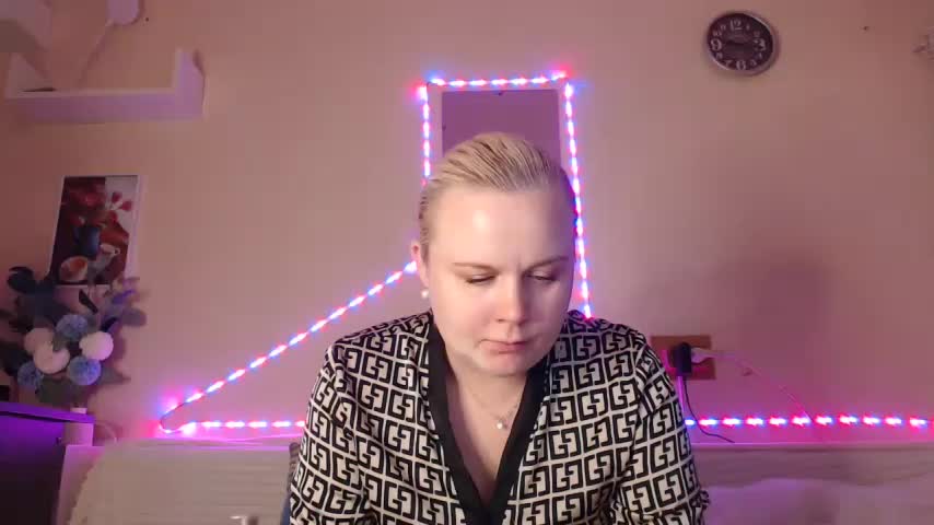 Karolina_love_ Adult Chat August 21, 2025