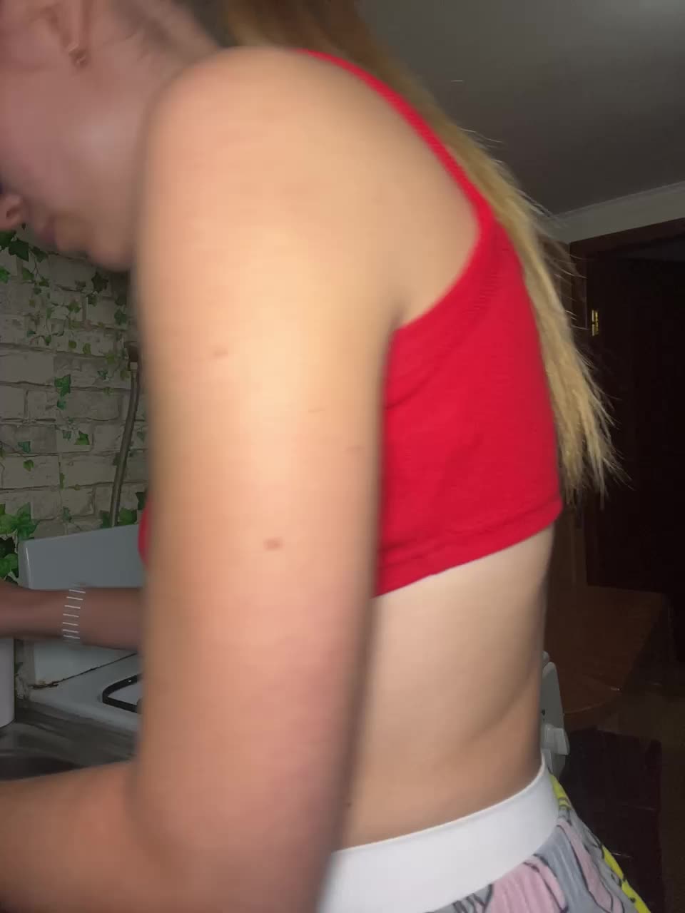 Milana22a Adult Chat August 21, 2025