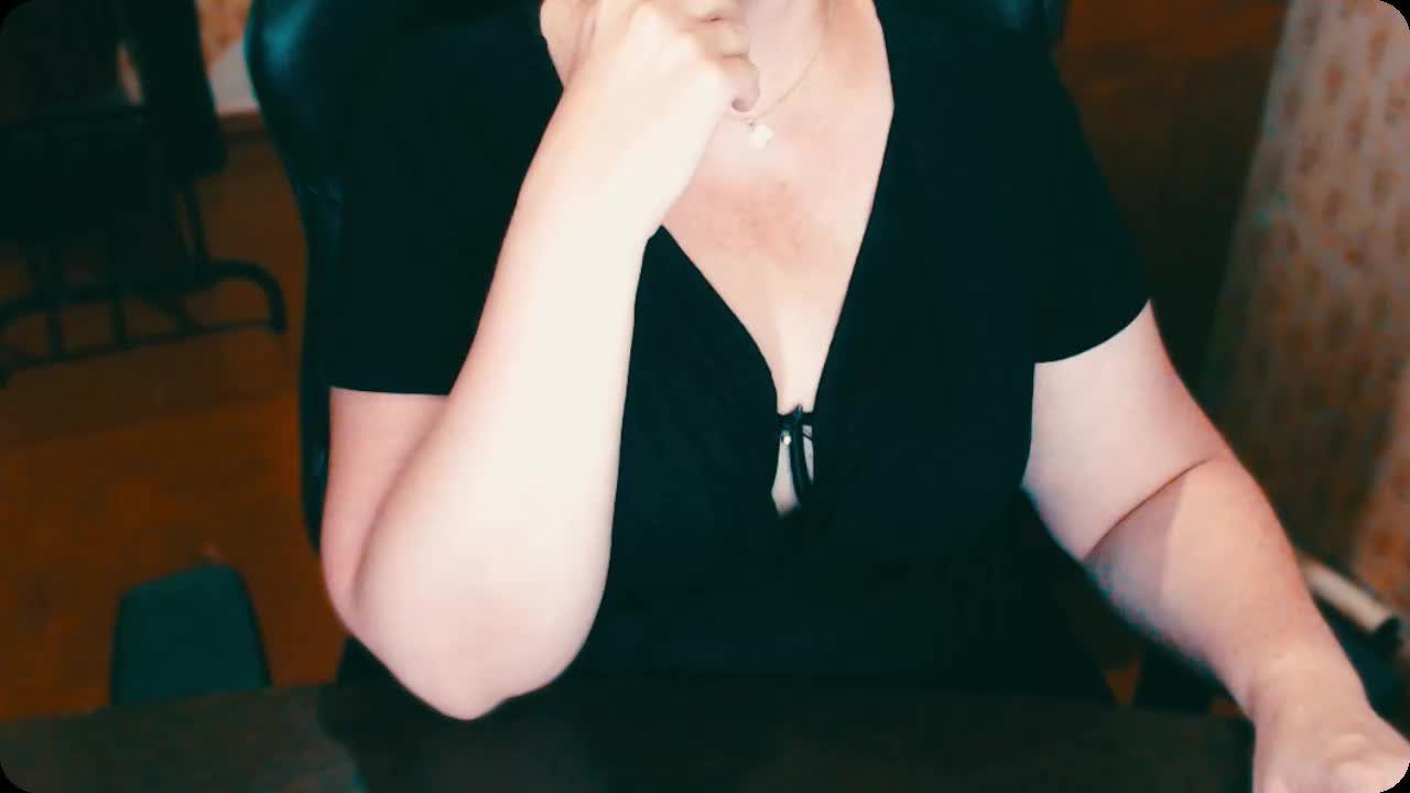 Alisa1917 Adult Chat August 21, 2025