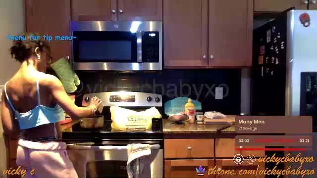 viiickyyy Adult Chat August 21, 2025