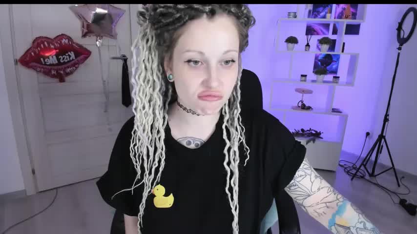 HoneySallyMoore Adult Chat August 21, 2025