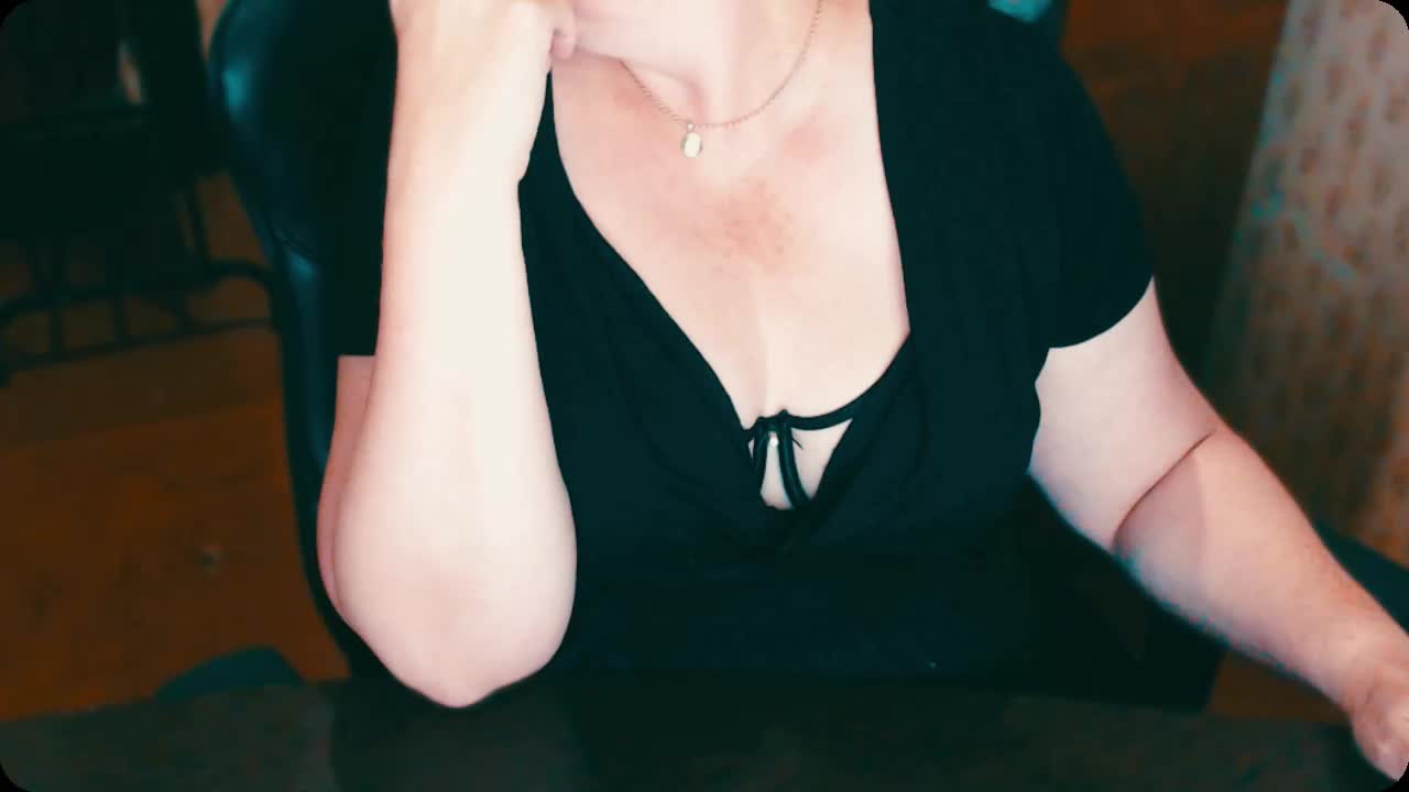 Alisa1917 Adult Chat August 21, 2025