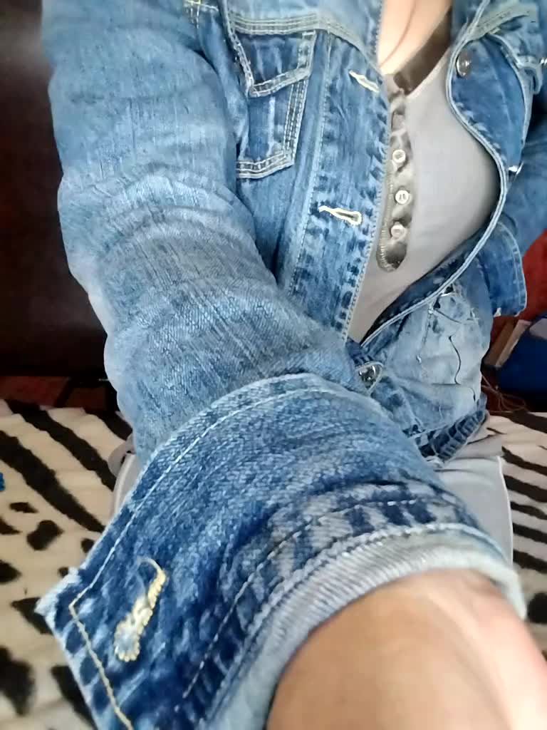 999_Sensuality_99 Adult Chat August 21, 2025