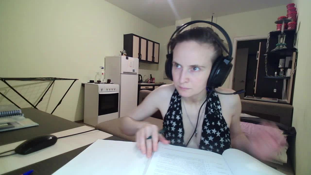 Magretta_Dering Adult Chat August 21, 2025