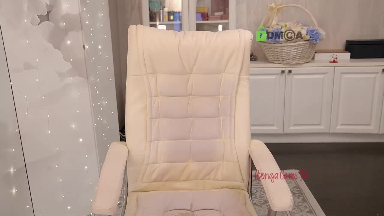 AnnaPopy Adult Chat August 21, 2025