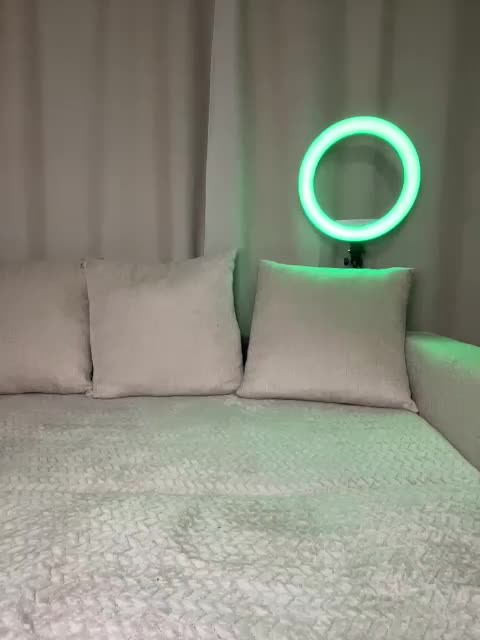 -AlissaBabby- Adult Chat August 21, 2025