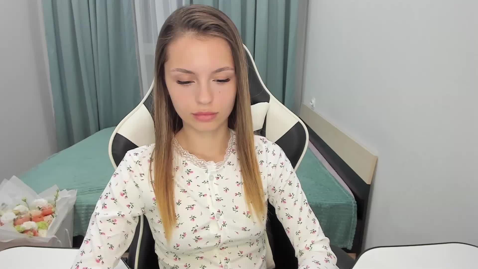 EmilySkout Adult Chat August 21, 2025